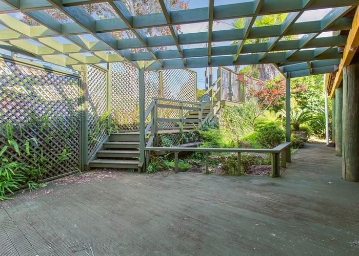  at 313 Don Buck Road, Massey, Auckland
