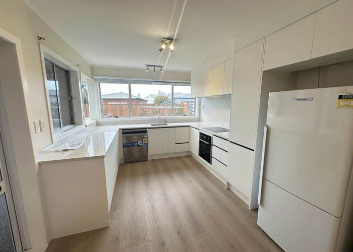  at 70 Andrew Road, Howick, Manukau City, Auckland