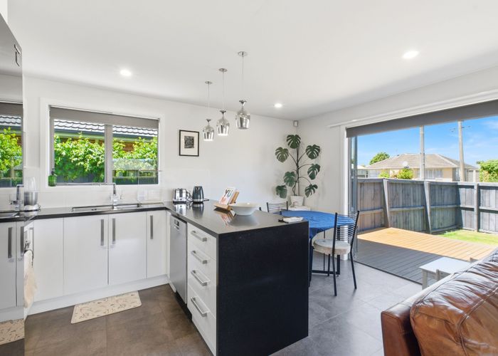  at 28 Greenhaven Drive, Burwood, Christchurch City, Canterbury