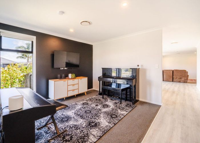  at 1 MONARO PLACE, Papamoa Beach, Tauranga