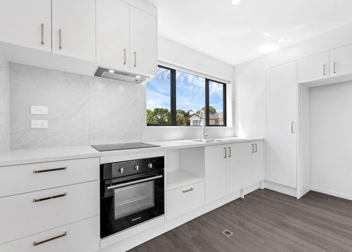  at 3/45 Dale Crescent, Pakuranga, Auckland