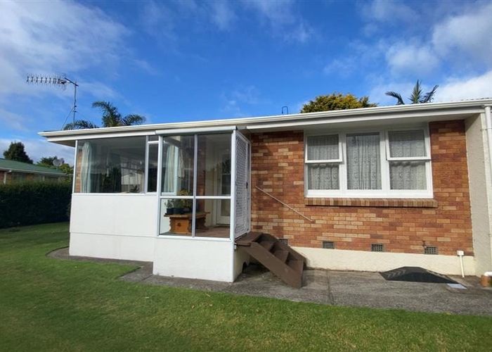  at 498b DEVONPORT ROAD, Tauranga South, Tauranga, Bay Of Plenty