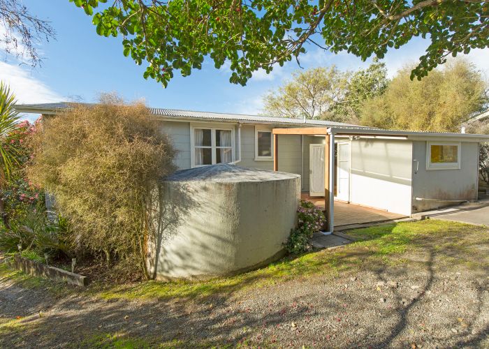  at 7 Holiday Road, Stanmore Bay, Whangaparaoa