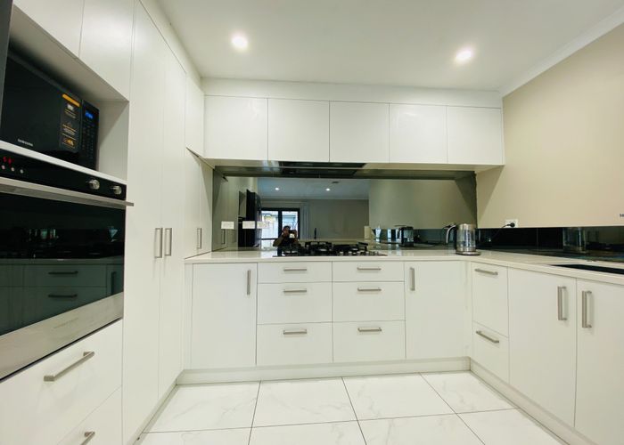  at 42 Accent Drive, Flat Bush, Manukau City, Auckland