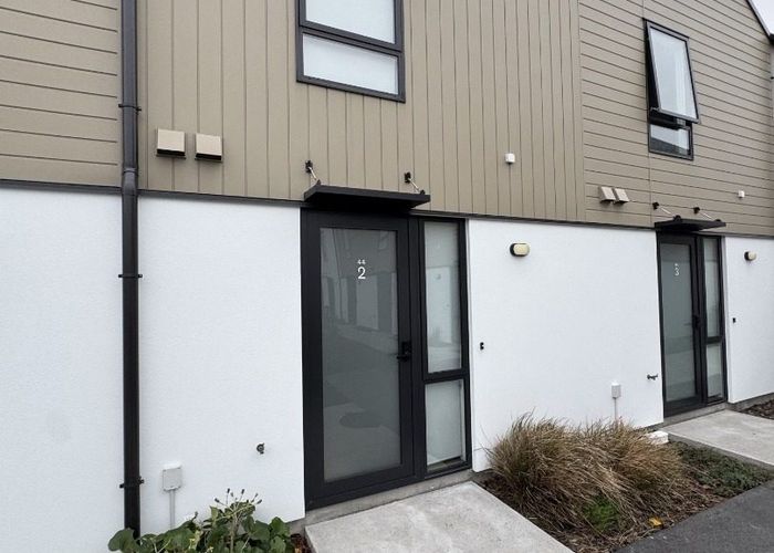  at 2/44 Antigua Street, Addington, Christchurch City, Canterbury