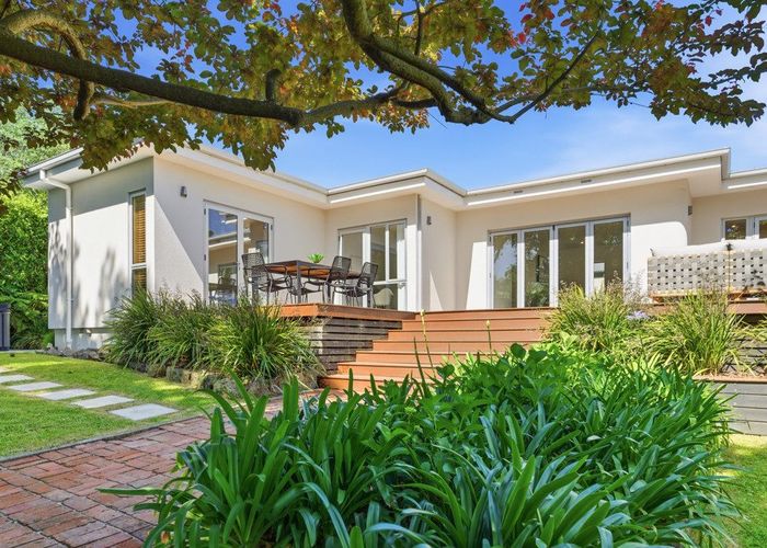  at 23 Locarno Street, Opawa, Christchurch City, Canterbury