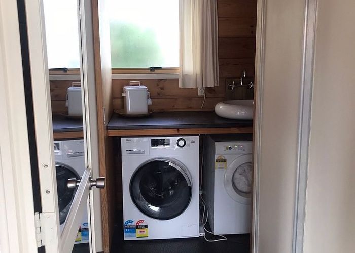  at 251 Marine Parade, Eastbourne, Lower Hutt, Wellington