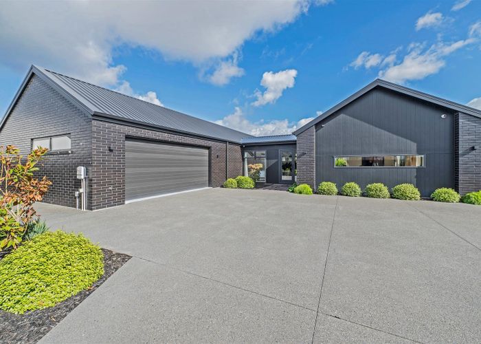  at 10 Kinnerton Lane, Casebrook, Christchurch
