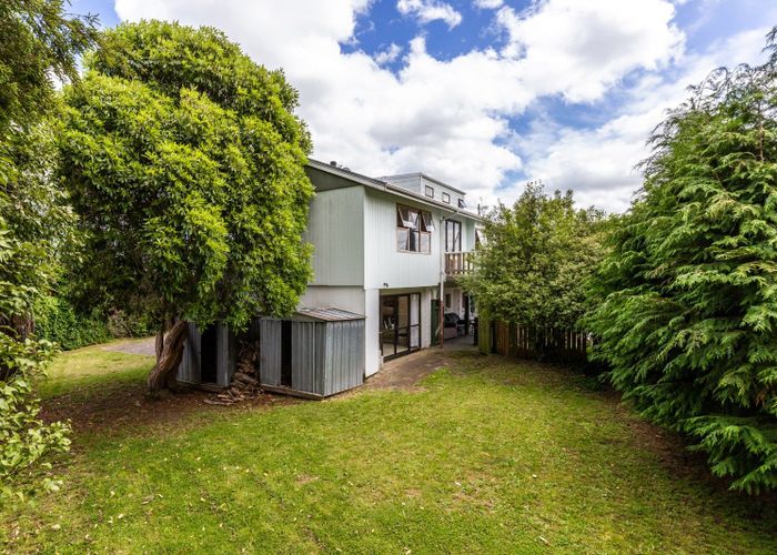 Free property data for 53 Te Hatepe Avenue, Taupo homes.co.nz