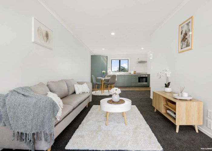  at 8/289 Shirley Road, Papatoetoe, Auckland