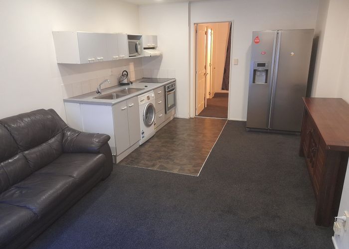  at 2B/66 Mount Eden Road, Mount Eden, Auckland