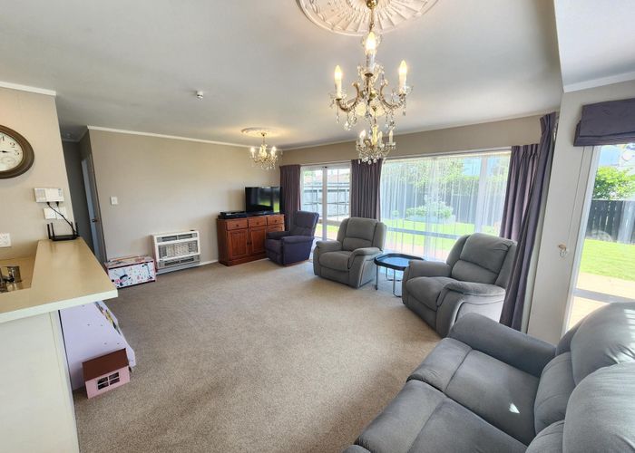  at 24 Willowstream Grove, Cloverlea, Palmerston North