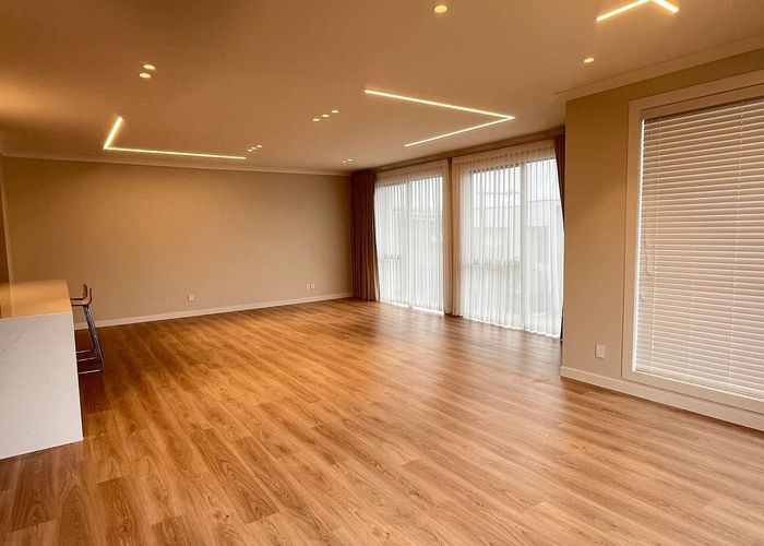  at 8 La Bella Road, Hobsonville, Auckland