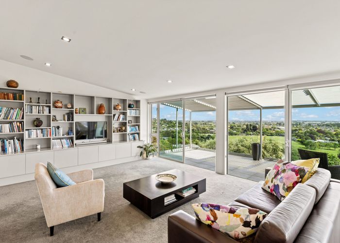  at 27 Glenelg Spur, Hillsborough, Christchurch