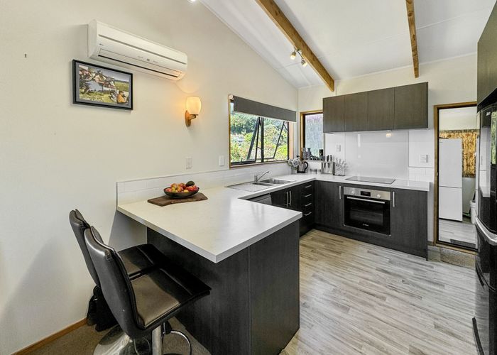  at 10 Claydon Place, Ohope