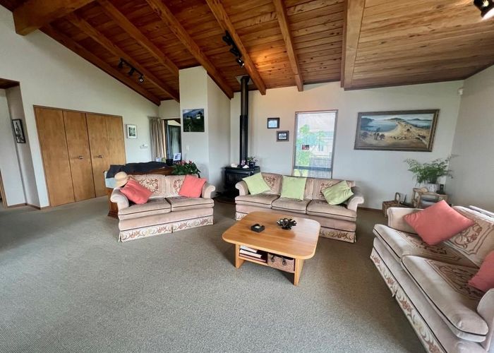  at 10 Ngatiwai Place, Hikurangi