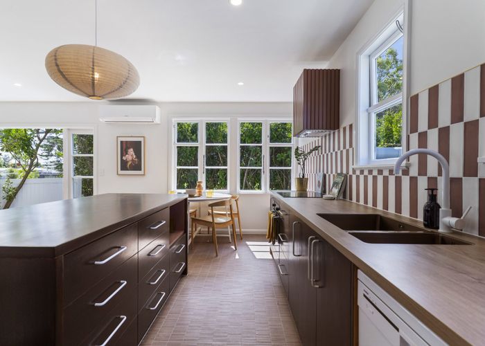 at 24B Clinton Avenue, Te Atatu Peninsula, Auckland