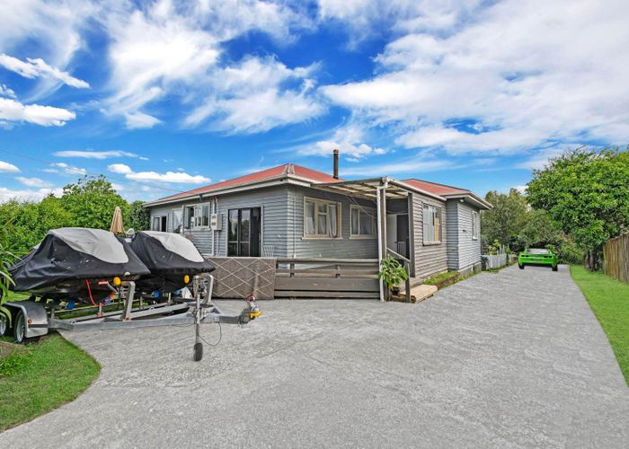  at 11 Gordon Road, Papatoetoe, Manukau City, Auckland