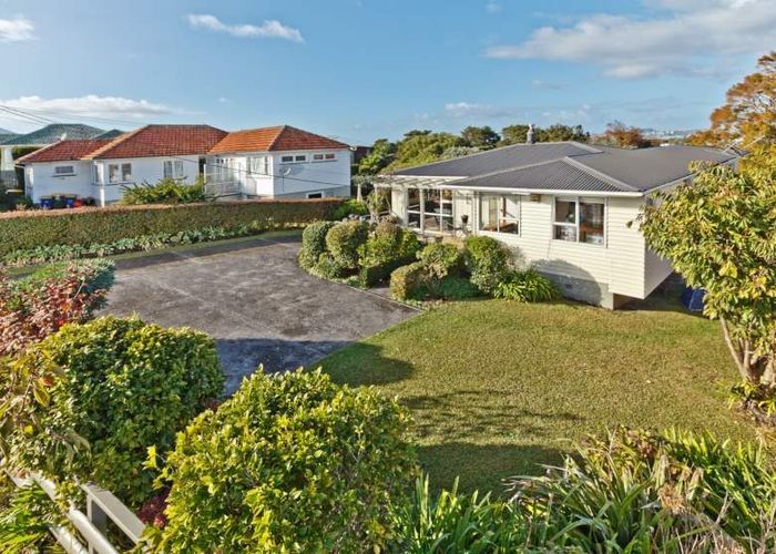  at 65 Pupuke Road, Birkenhead, North Shore City, Auckland