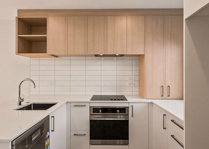  at 5/721 Te Atatu Road, Te Atatu Peninsula, Waitakere City, Auckland