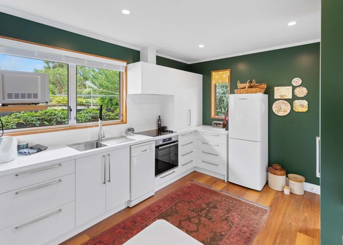  at 11 Seaton Court, Hokowhitu, Palmerston North