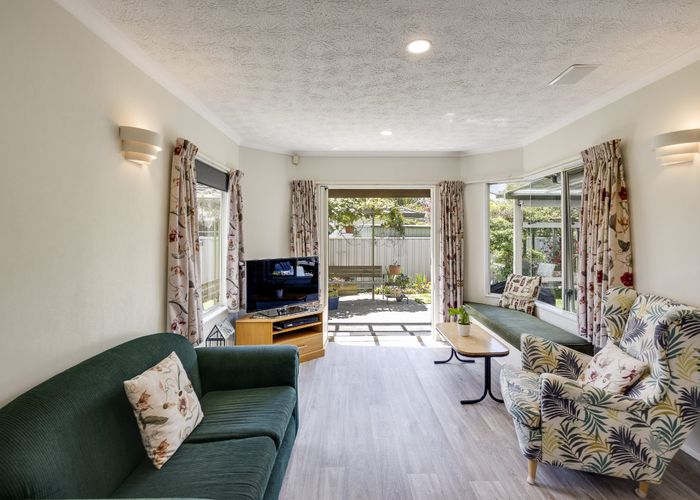  at 3 Sloane Place, Taradale, Napier