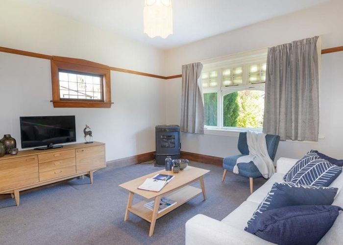  at 637 Ferry Road, Woolston, Christchurch