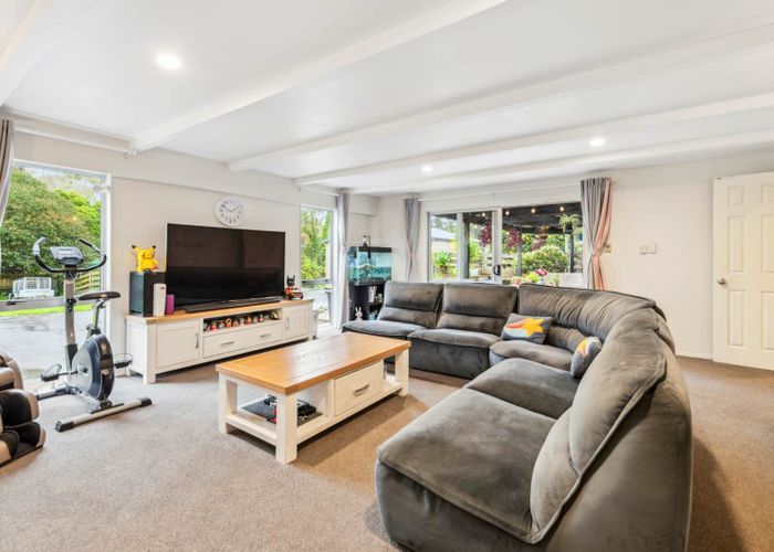  at 22 Whitford Park Road, Whitford, Manukau City, Auckland