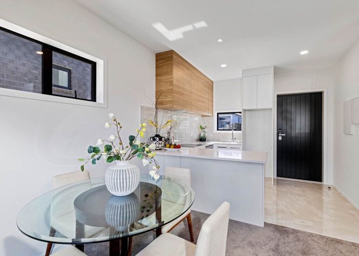  at 140B Tiriwa Drive, Massey, Waitakere City, Auckland