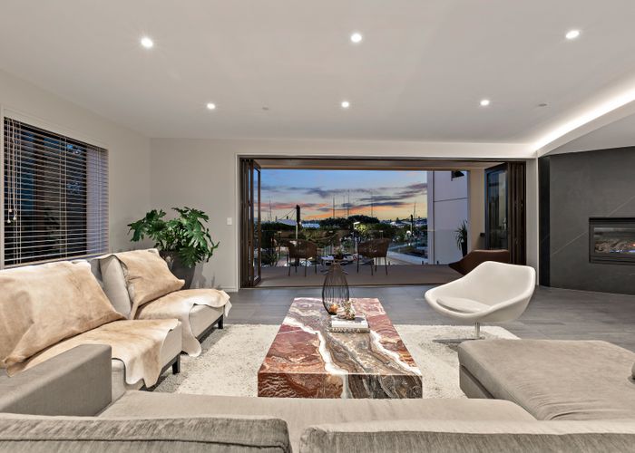  at 2A/128 Customs Street West, Auckland Central, Auckland