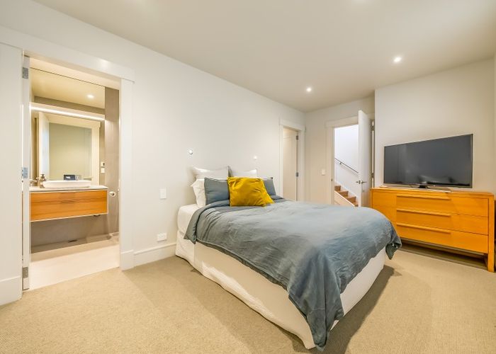  at 42B Nelson Street, Petone, Lower Hutt