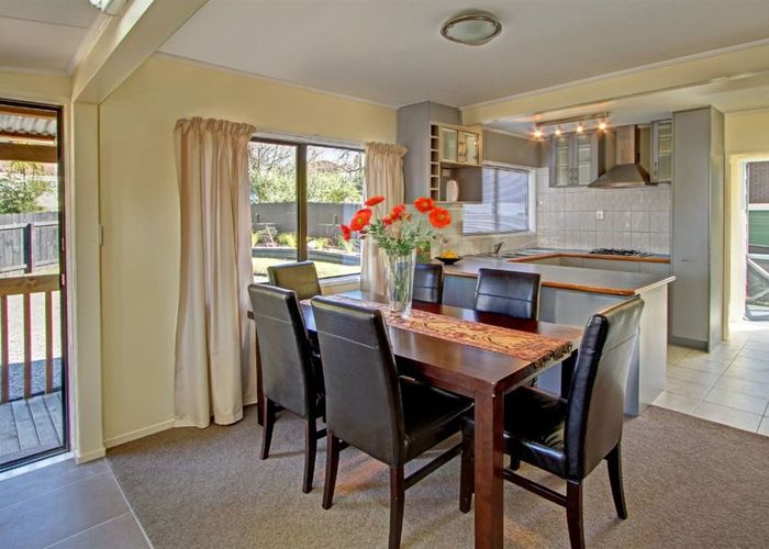  at 40 Anich Rd, Massey, Waitakere City, Auckland