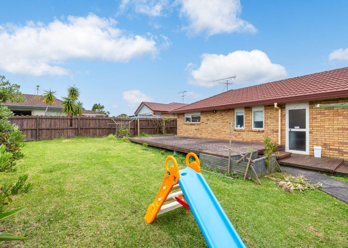  at 14 Davington Way, Burswood, Auckland