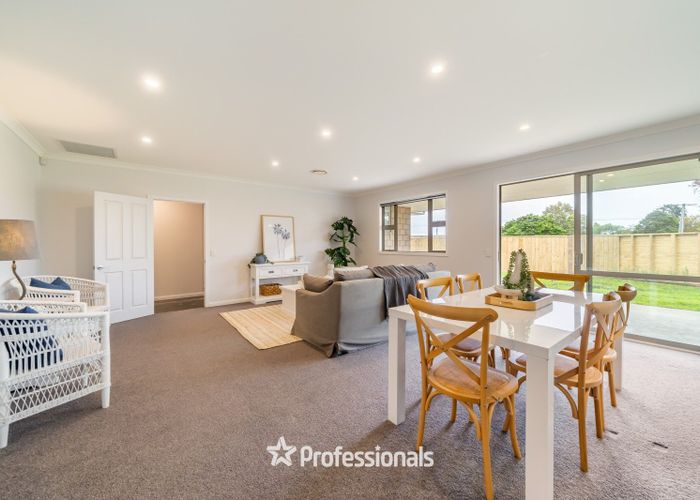  at 7 Seddon Street, Waikanae, Kapiti Coast, Wellington