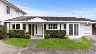  at 2/18 Tennyson Avenue, Takapuna, Auckland