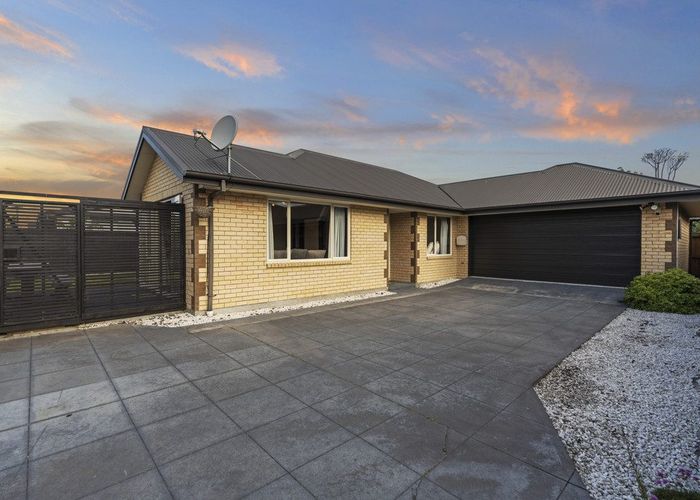  at 592 Madras Street, St. Albans, Christchurch City, Canterbury