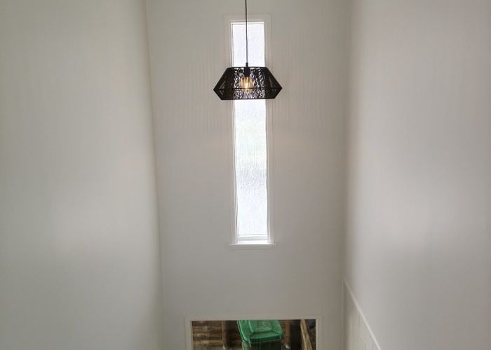  at 40 Velma Road, Hillcrest, Auckland