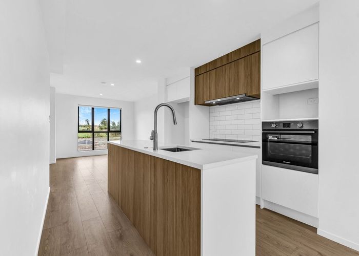  at 5 Rakau Road, Hobsonville, Waitakere City, Auckland