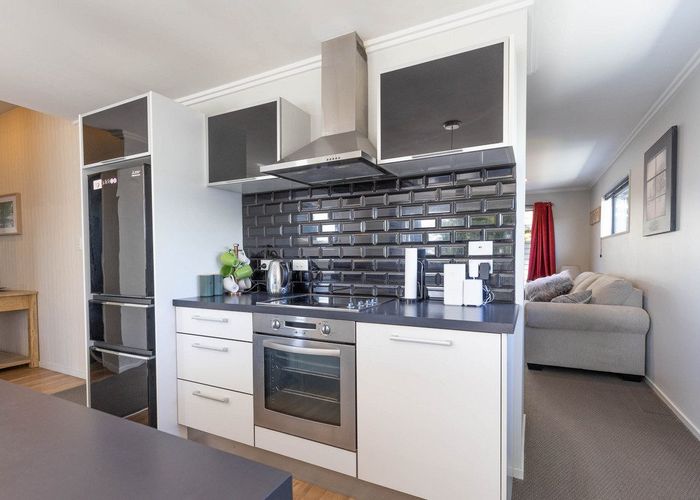  at 28 Peter Street, Ashburton, Ashburton