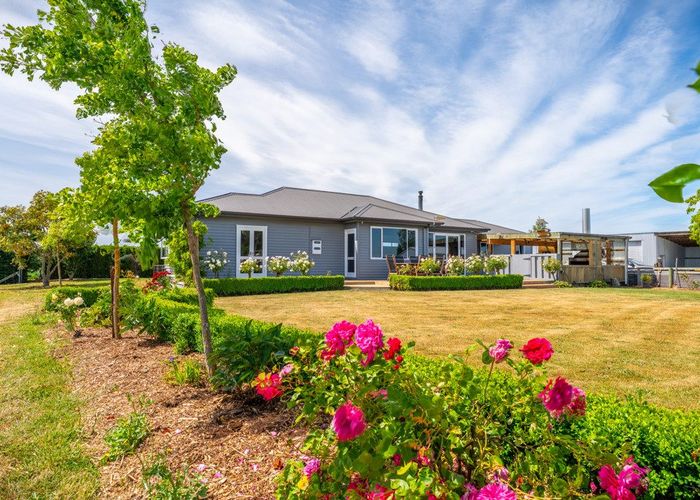  at 8 Arowhenua Station Road, Kerrytown, Timaru, Canterbury