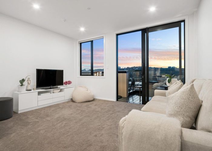  at 3/28 Pennant Street, Long Bay, North Shore City, Auckland
