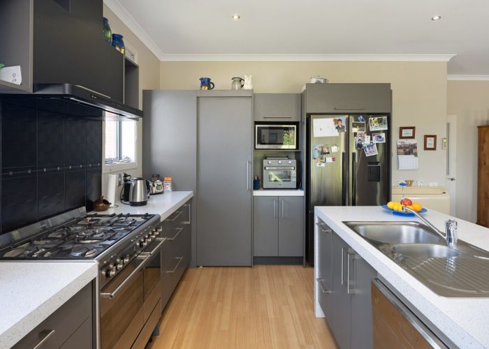  at 2 Rutledge Drive, Springlands, Blenheim