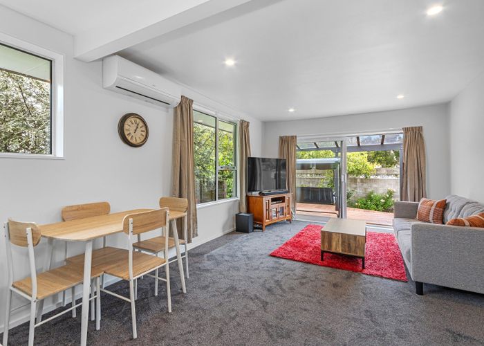  at 2/321 Burwood Road, Burwood, Christchurch
