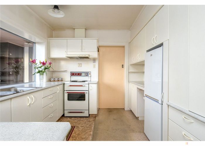  at 16 Lancaster Street, Geraldine