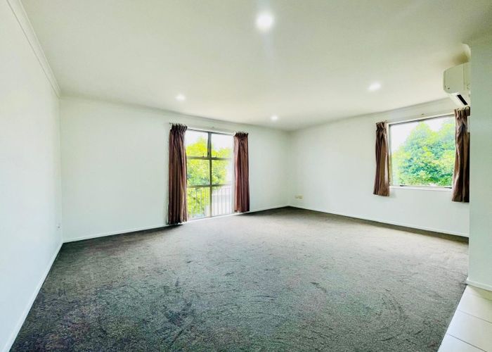  at 2 Reins Road, Takanini, Papakura, Auckland