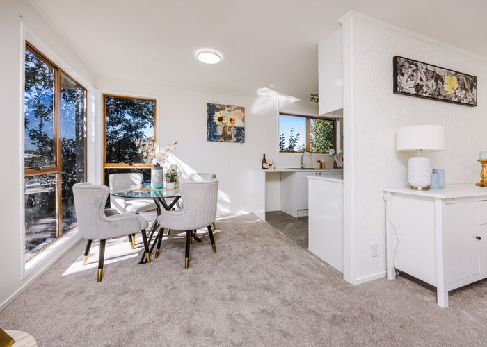  at 43 Catkin Crescent, Papatoetoe, Manukau City, Auckland
