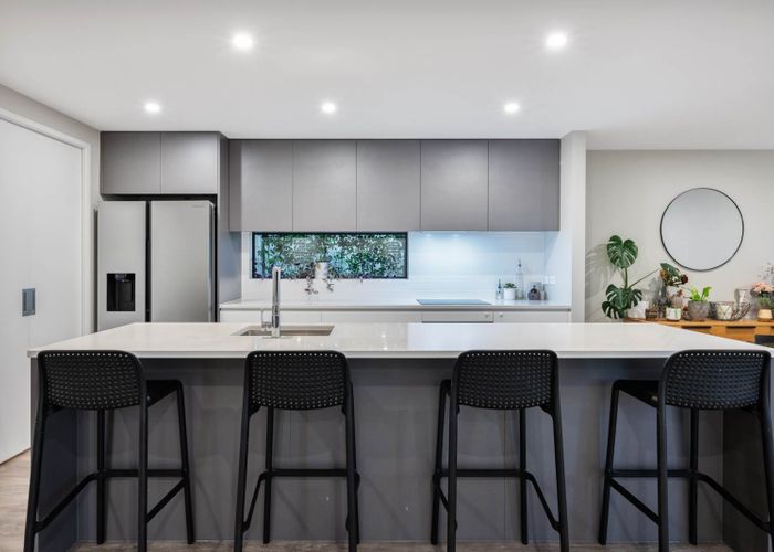  at 50A Philomel Crescent, Bayswater, Auckland