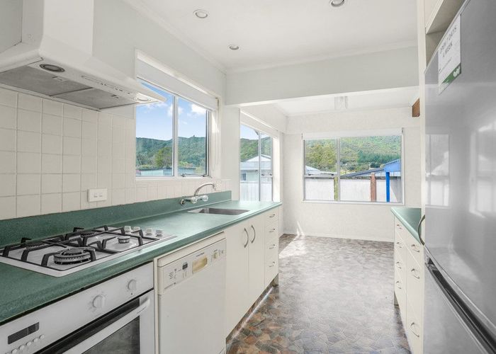  at 3 Stockdale Street, Wainuiomata, Lower Hutt, Wellington