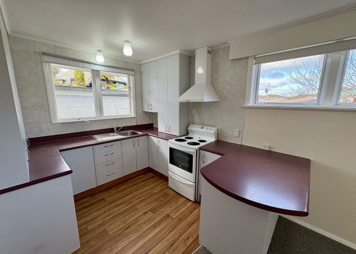  at 27  Wai-iti Crescent, Waiwhetu, Lower Hutt, Wellington