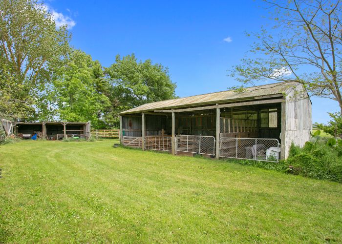  at 3111 Cambridge Road, Rotoorangi